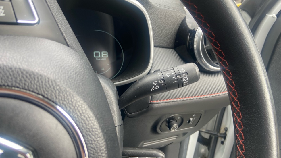 MG ZS 1.5 VTi-TECH Exclusive 5dr Petrol Hatchback - Image 27