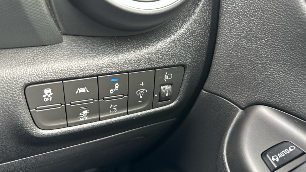 Hyundai KONA 150kW Premium SE 64kWh 5dr Auto Electric Hatchback - Image 23