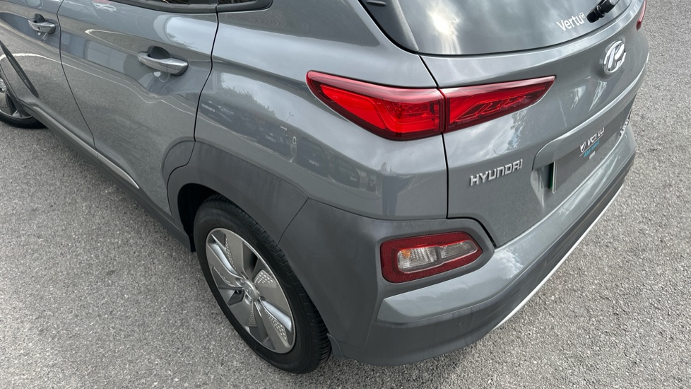 Hyundai KONA 150kW Premium SE 64kWh 5dr Auto Electric Hatchback - Image 35