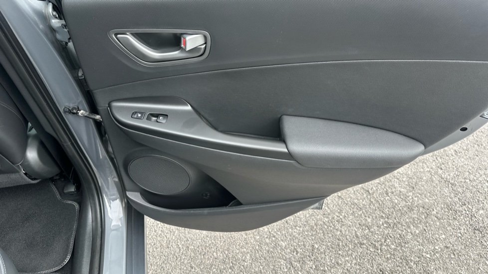 Hyundai KONA 150kW Premium SE 64kWh 5dr Auto Electric Hatchback - Image 37