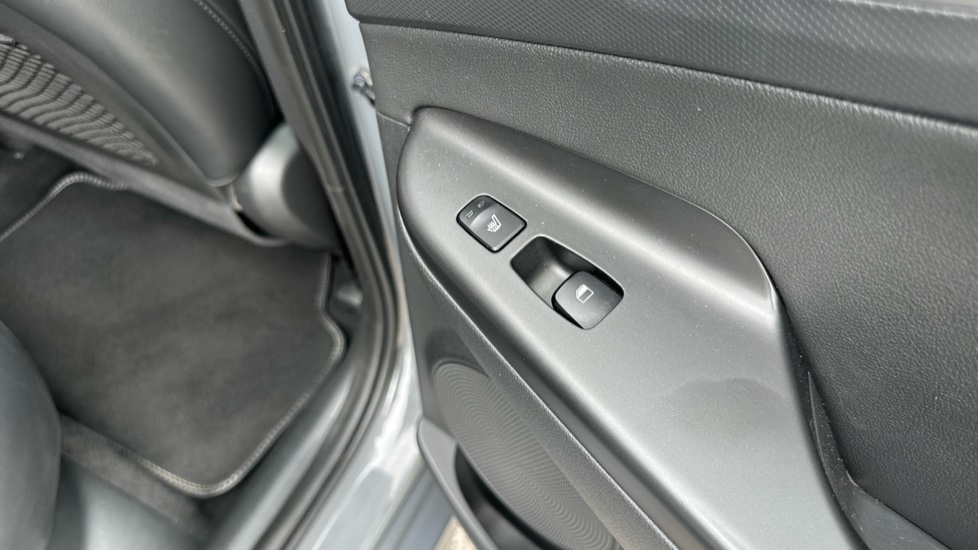 Hyundai KONA 150kW Premium SE 64kWh 5dr Auto Electric Hatchback - Image 38