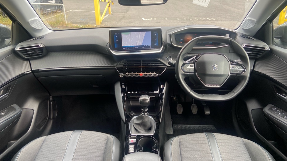 Peugeot 208 1.2 PureTech 100 Allure Premium 5dr Petrol Hatchback - Image 10