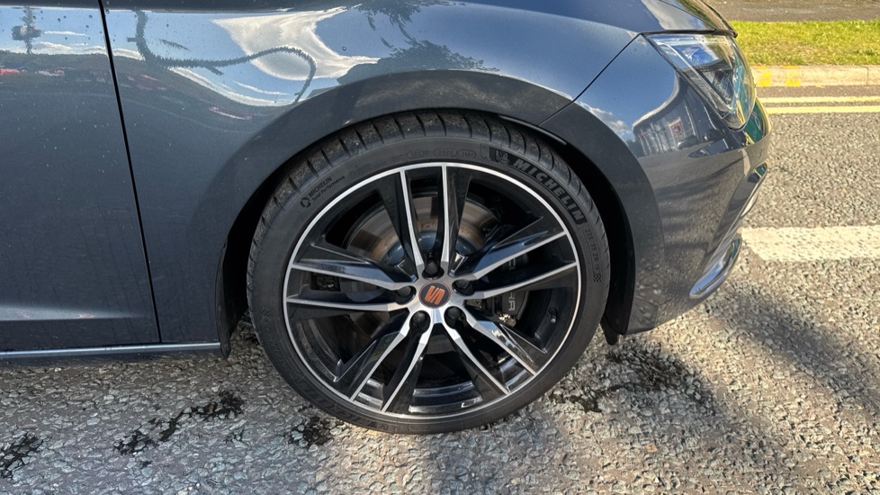CUPRA Leon 2.0 TSI 290 Cupra Lux [EZ] 5dr DSG Petrol Hatchback - Image 22