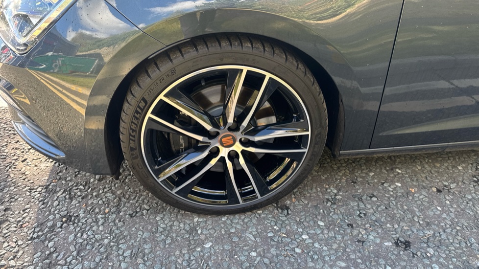 CUPRA Leon 2.0 TSI 290 Cupra Lux [EZ] 5dr DSG Petrol Hatchback - Image 27