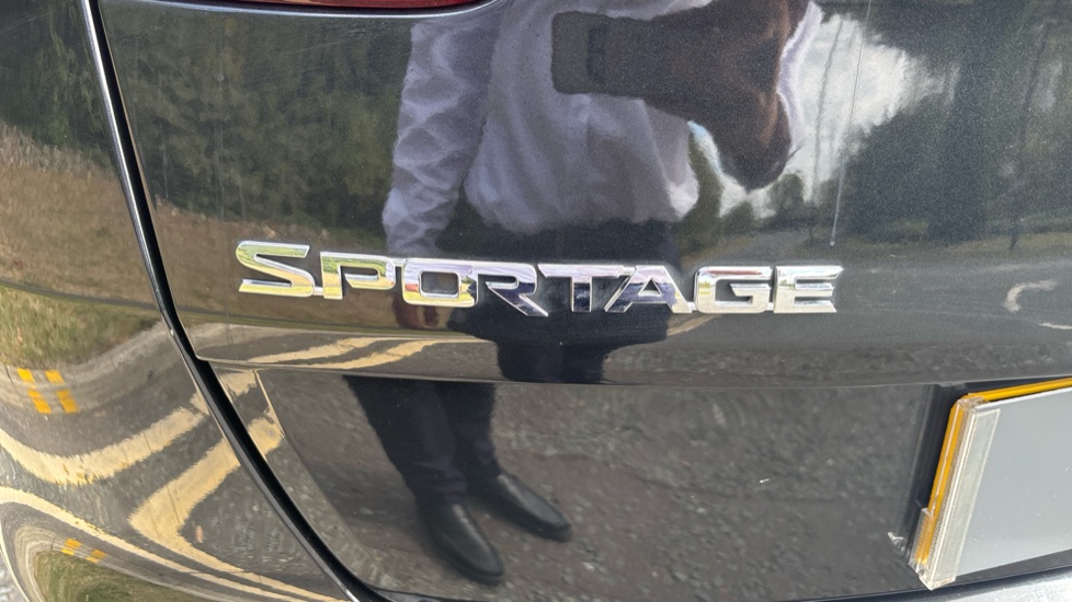 Kia Sportage 1.6 CRDi 48V ISG 2 5dr Diesel Estate - Image 26