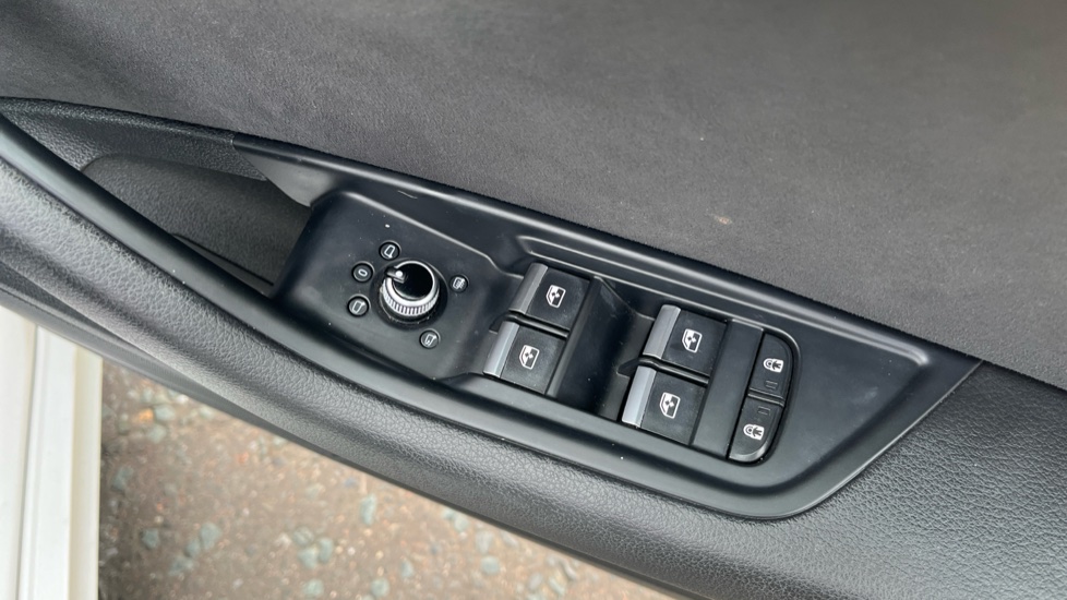 Audi A5 35 TDI S Line 5dr S Tronic Diesel Hatchback - Image 25