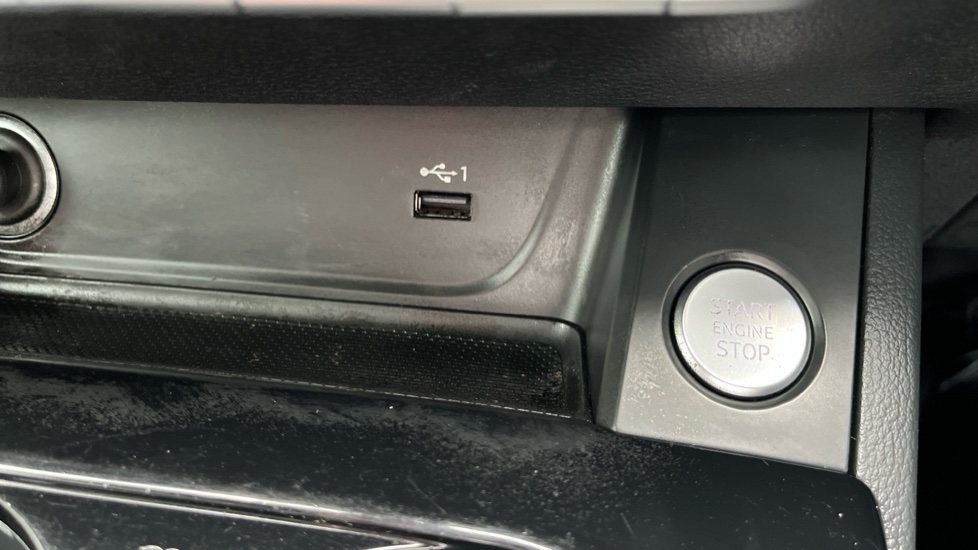 Audi A5 35 TDI S Line 5dr S Tronic Diesel Hatchback - Image 36