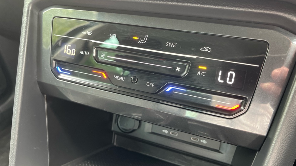 Volkswagen Tiguan 1.5 TSI Life 5dr Petrol Estate - Image 25