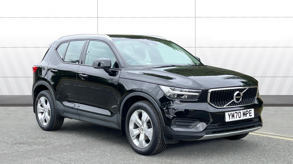 Volvo XC40 2.0 D3 Momentum 5dr Geartronic Diesel Estate - Image 1