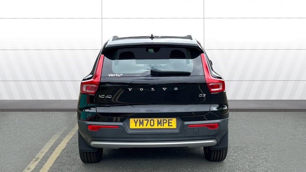 Volvo XC40 2.0 D3 Momentum 5dr Geartronic Diesel Estate - Image 6