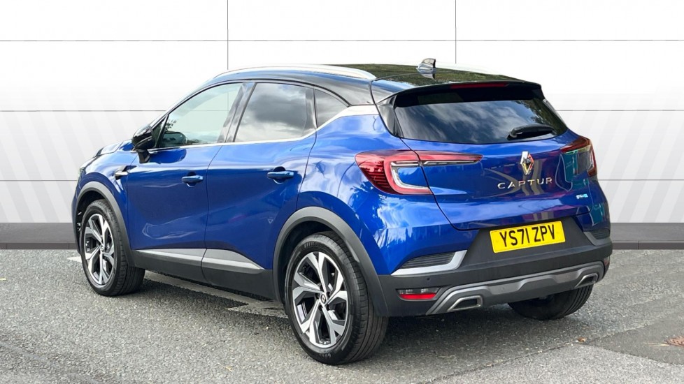 Renault Captur 1.6 E-TECH Hybrid 145 R.S. Line 5dr Auto Hybrid Hatchback - Image 2