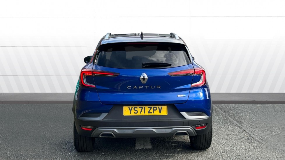 Renault Captur 1.6 E-TECH Hybrid 145 R.S. Line 5dr Auto Hybrid Hatchback - Image 6