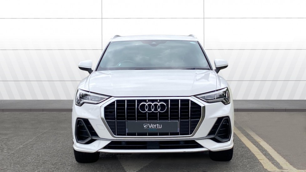 Audi Q3 35 TFSI S Line 5dr Petrol Estate - Image 3