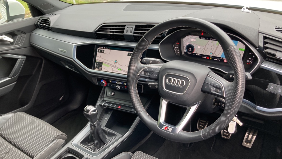 Audi Q3 35 TFSI S Line 5dr Petrol Estate - Image 11