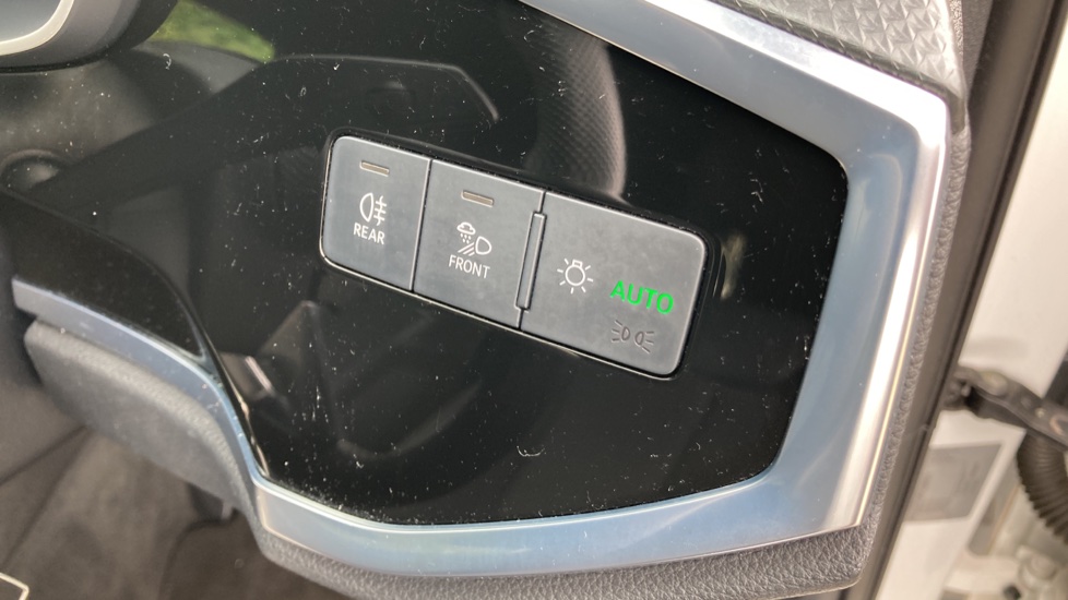 Audi Q3 35 TFSI S Line 5dr Petrol Estate - Image 24