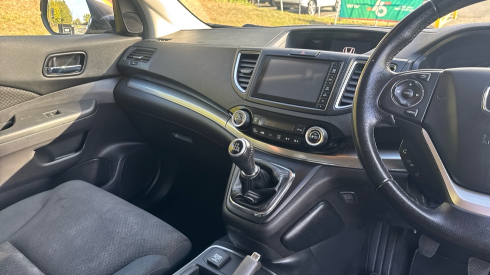 Honda CR-V 1.6 i-DTEC SE Plus 5dr 2WD [Nav] Diesel Estate - Image 14