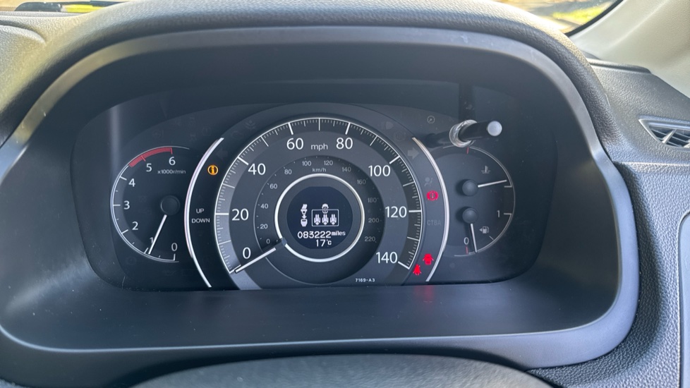 Honda CR-V 1.6 i-DTEC SE Plus 5dr 2WD [Nav] Diesel Estate - Image 18