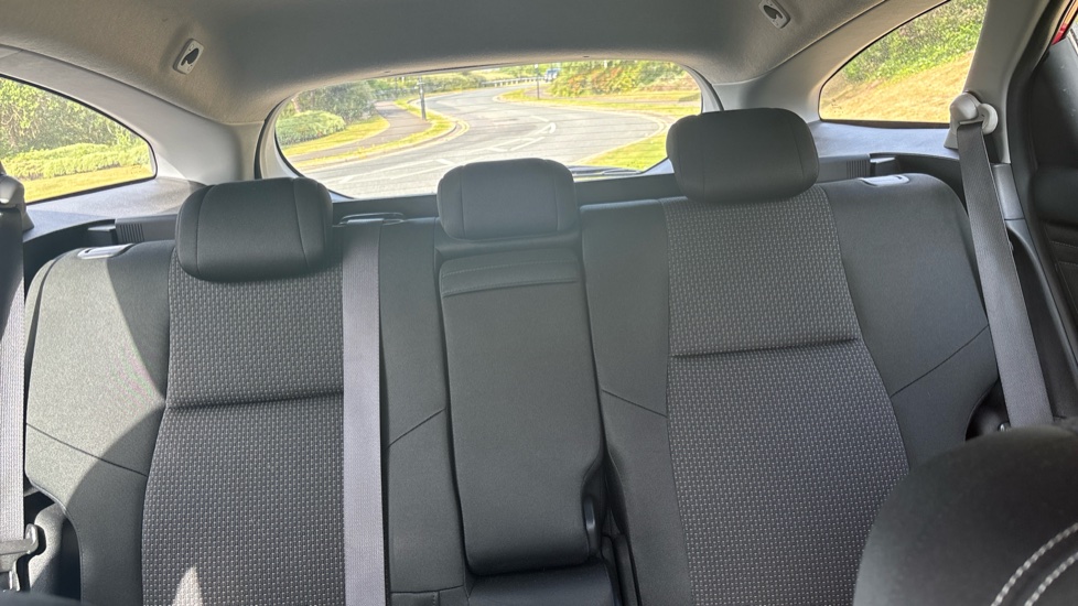 Honda Civic Tourer 1.8 i-VTEC SE Plus 5dr Auto Petrol Estate - Image 15