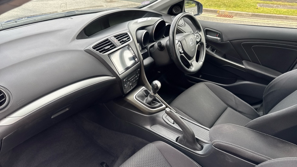 Honda Civic 1.8 i-VTEC SE Plus 5dr Petrol Hatchback - Image 9
