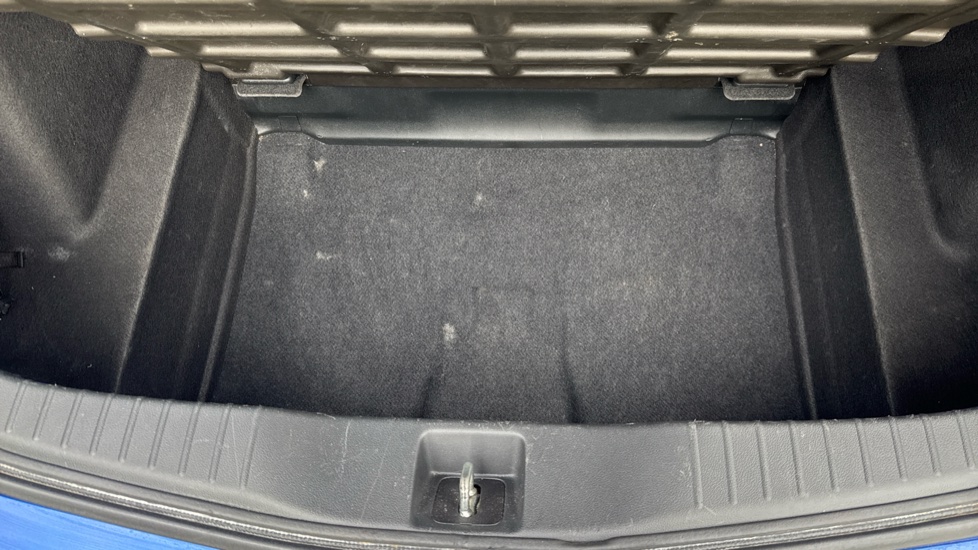 Honda Civic 1.8 i-VTEC SE Plus 5dr Petrol Hatchback - Image 30