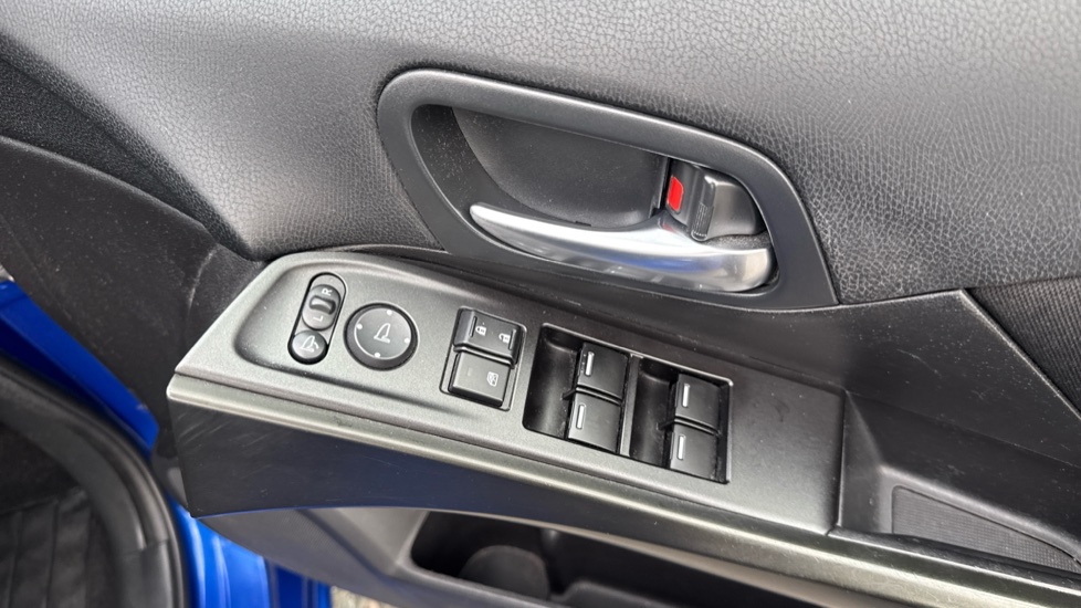 Honda Civic 1.8 i-VTEC SE Plus 5dr Petrol Hatchback - Image 34