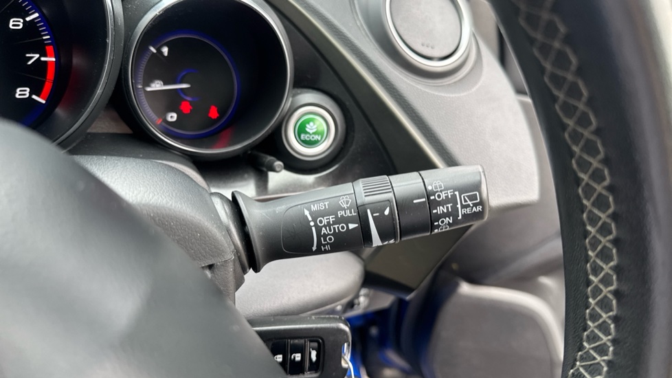 Honda Civic 1.8 i-VTEC SE Plus 5dr Petrol Hatchback - Image 40