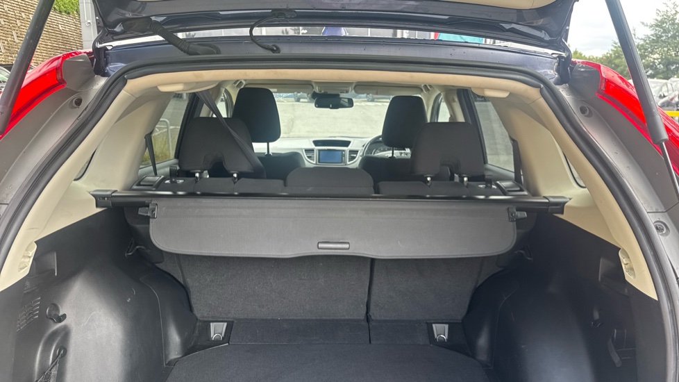 Honda CR-V 2.0 i-VTEC SE Plus 5dr Auto [Nav] Petrol Estate - Image 32