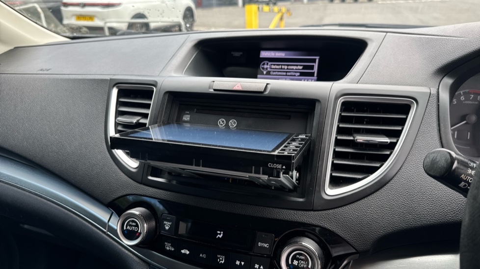 Honda CR-V 2.0 i-VTEC SE Plus 5dr Auto [Nav] Petrol Estate - Image 51
