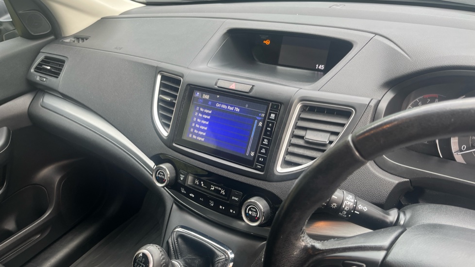 Honda CR-V 2.0 i-VTEC SE Plus 5dr 2WD Petrol Estate - Image 14