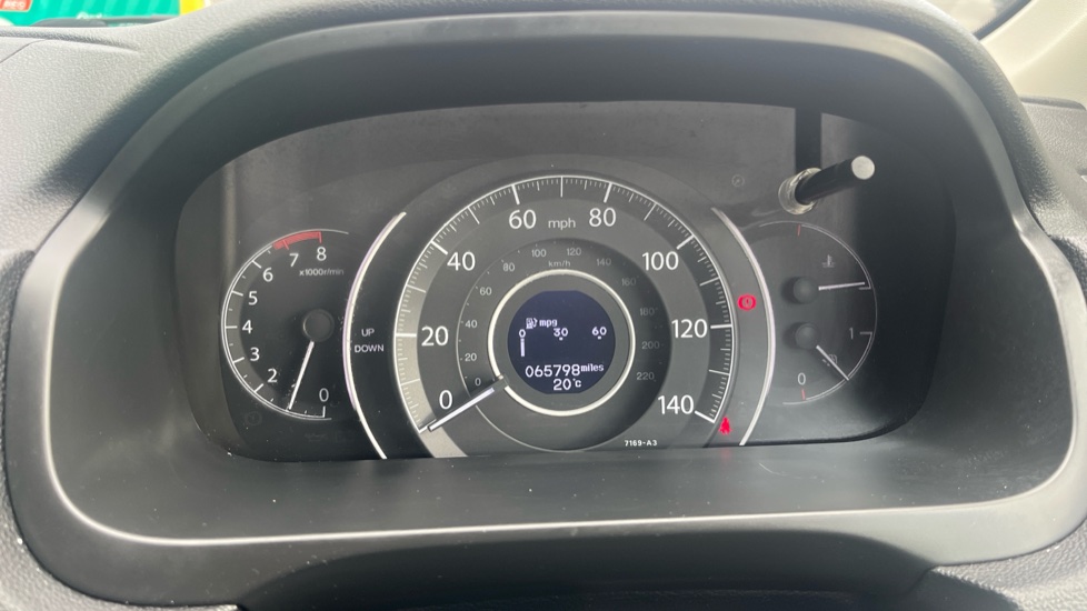 Honda CR-V 2.0 i-VTEC SE Plus 5dr 2WD Petrol Estate - Image 18