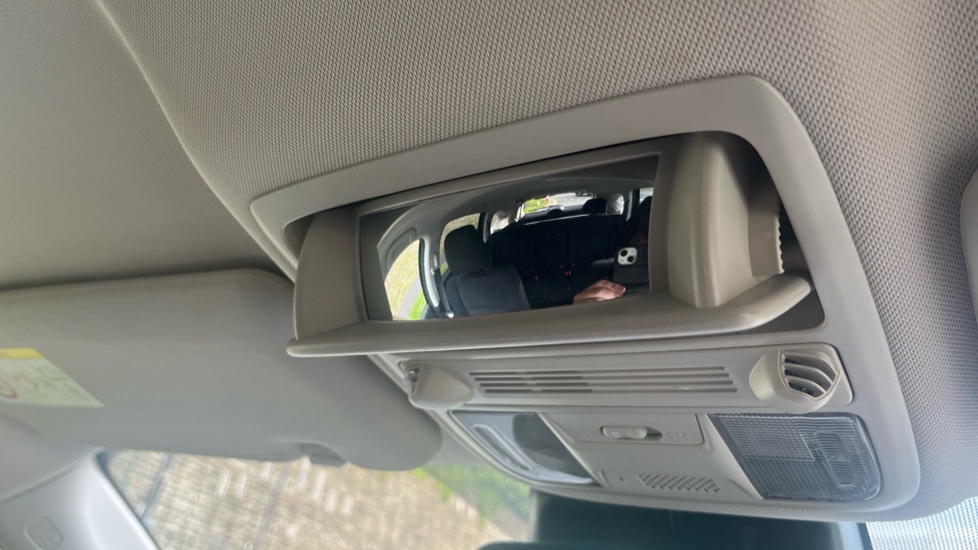 Honda CR-V 2.0 i-VTEC SE Plus 5dr 2WD Petrol Estate - Image 45