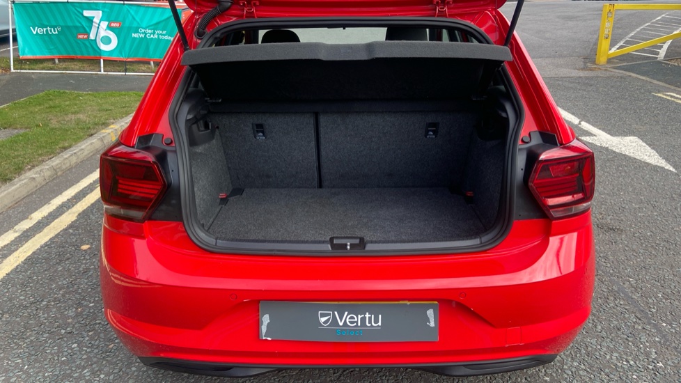 Volkswagen Polo 1.0 TSI 95 SE 5dr Petrol Hatchback - Image 4