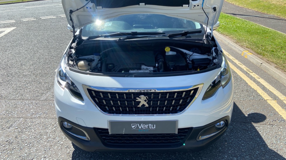 Peugeot 2008 1.2 PureTech 110 Active 5dr EAT6 Petrol Estate - Image 8