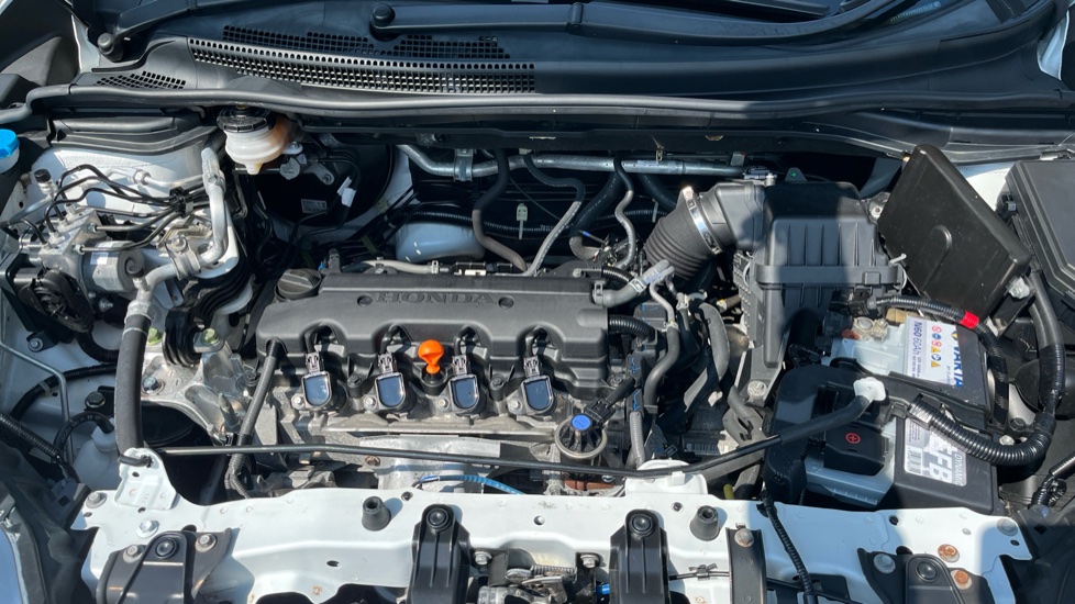 Honda CR-V 2.0 i-VTEC SE Plus 5dr Auto Petrol Estate - Image 8