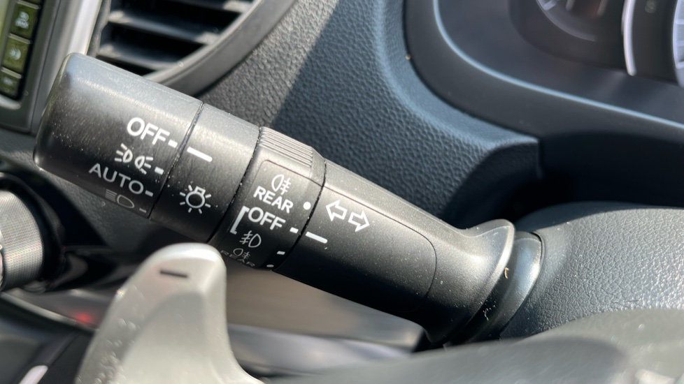 Honda CR-V 2.0 i-VTEC SE Plus 5dr Auto Petrol Estate - Image 30