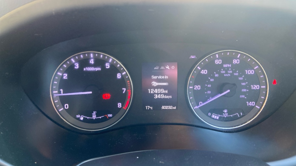 Hyundai i20 1.2 Premium SE 5dr Petrol Hatchback - Image 25