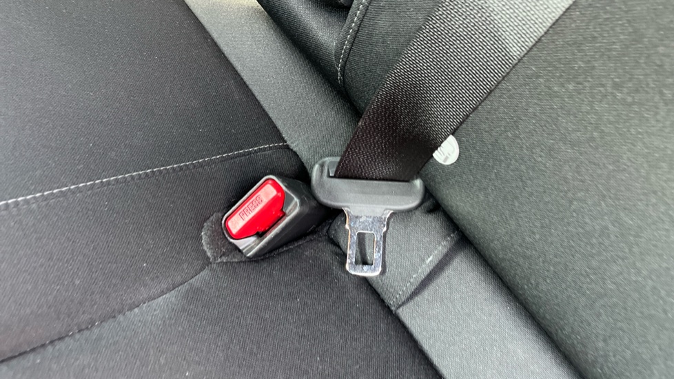 Honda Civic 1.0 VTEC Turbo 126 SR 5dr Petrol Hatchback - Image 17