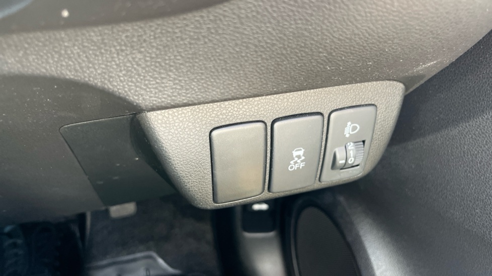 Honda Jazz 1.4 i-VTEC ES Plus 5dr CVT Petrol Hatchback - Image 24
