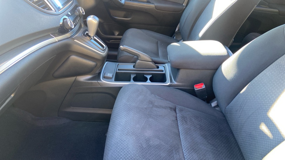 Honda CR-V 2.0 i-VTEC SE 5dr Auto Petrol Estate - Image 42