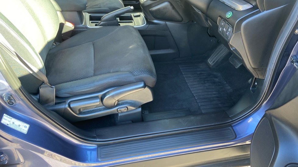 Honda CR-V 2.0 i-VTEC SE 5dr Auto Petrol Estate - Image 47