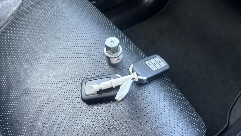 Honda CR-V 1.6 i-DTEC 160 EX 5dr Auto Diesel Estate - Image 20