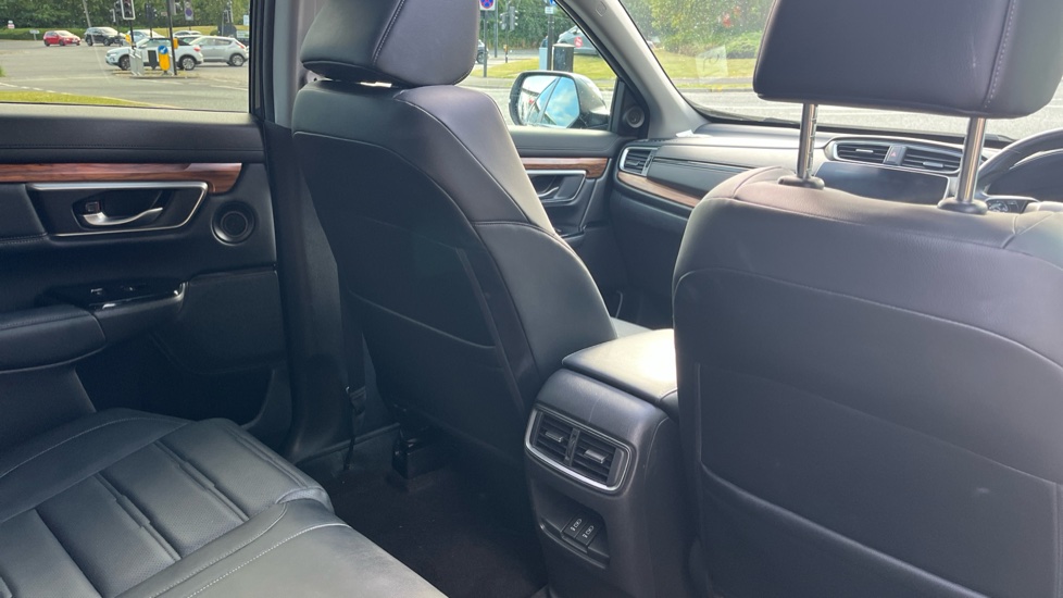 Honda CR-V 1.5 VTEC Turbo EX 5dr CVT Petrol Estate - Image 48