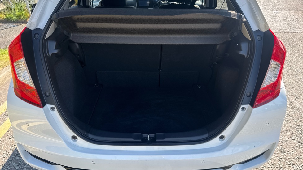 Honda Jazz 1.3 i-VTEC EX 5dr Petrol Hatchback - Image 4