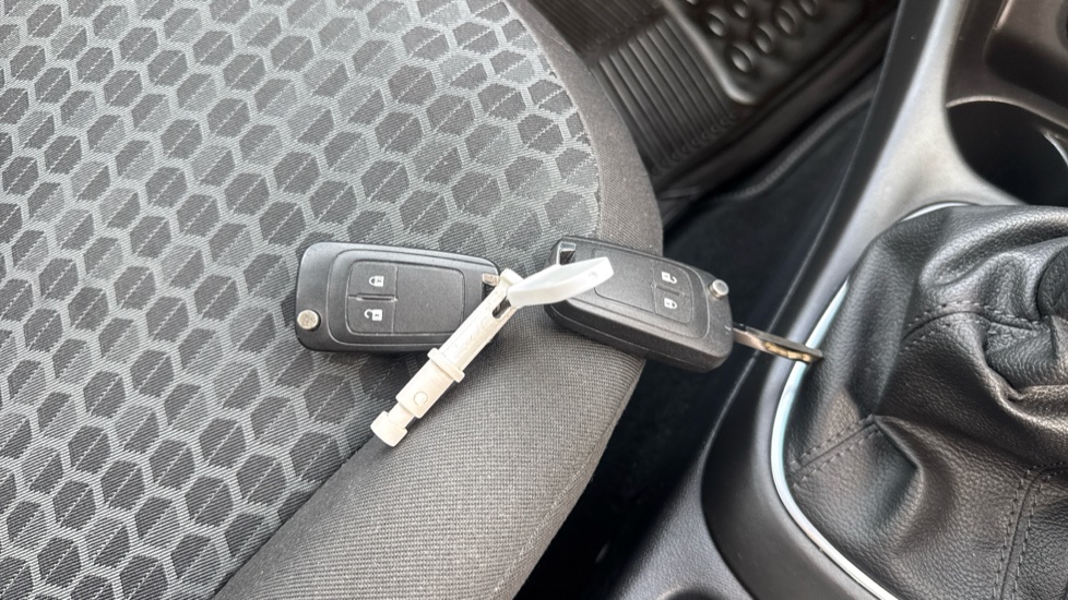 Vauxhall Corsa 1.4 Energy 5dr [AC] Petrol Hatchback - Image 20