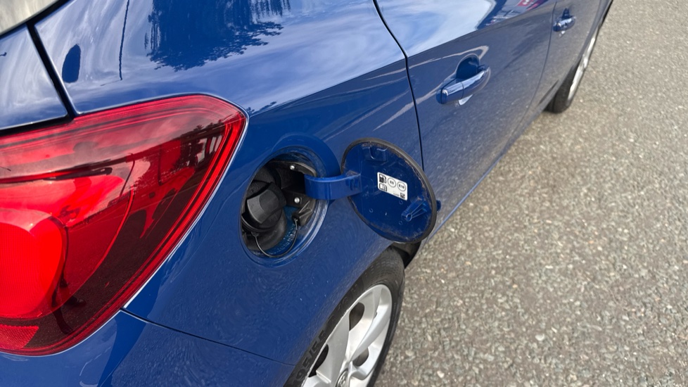 Vauxhall Corsa 1.4 Energy 5dr [AC] Petrol Hatchback - Image 31
