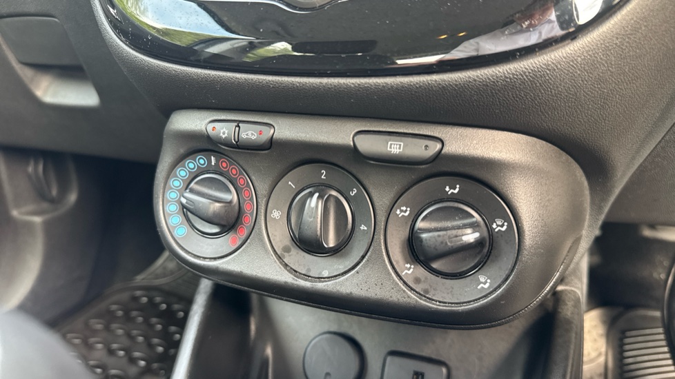 Vauxhall Corsa 1.4 Energy 5dr [AC] Petrol Hatchback - Image 46