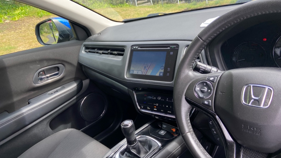 Honda HR-V 1.5 i-VTEC SE Navi 5dr Petrol Hatchback - Image 14