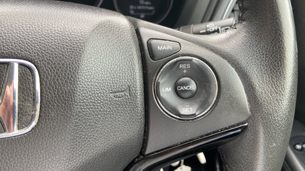 Honda HR-V 1.5 i-VTEC SE Navi 5dr Petrol Hatchback - Image 27