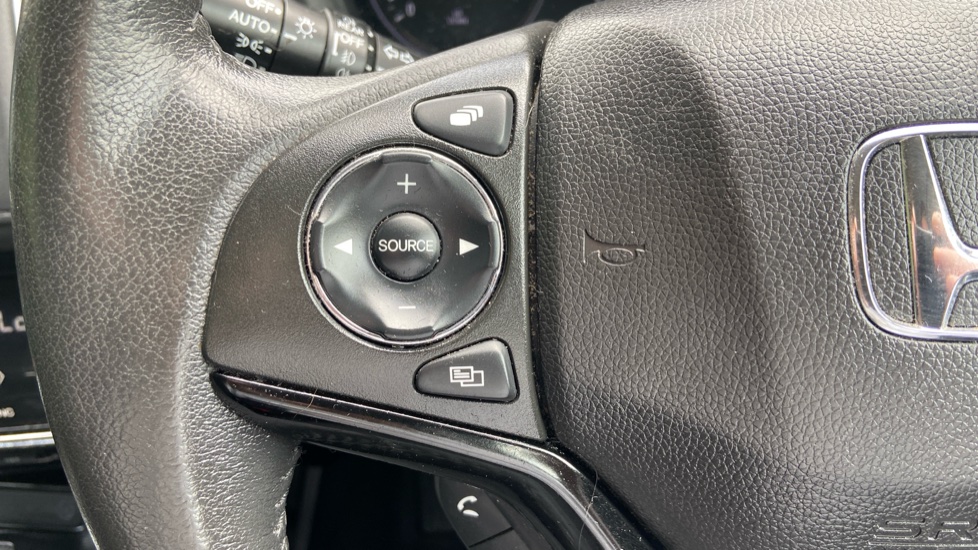 Honda HR-V 1.5 i-VTEC SE Navi 5dr Petrol Hatchback - Image 28