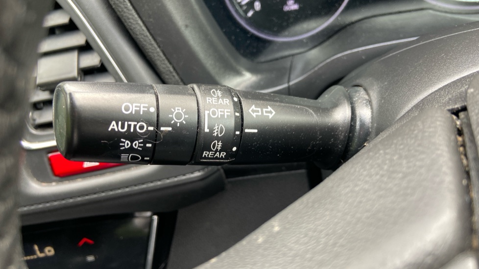 Honda HR-V 1.5 i-VTEC SE Navi 5dr Petrol Hatchback - Image 30